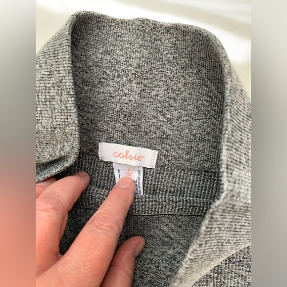 Two Pair Seamless Leggings 🌴 - Picture 4 of 8